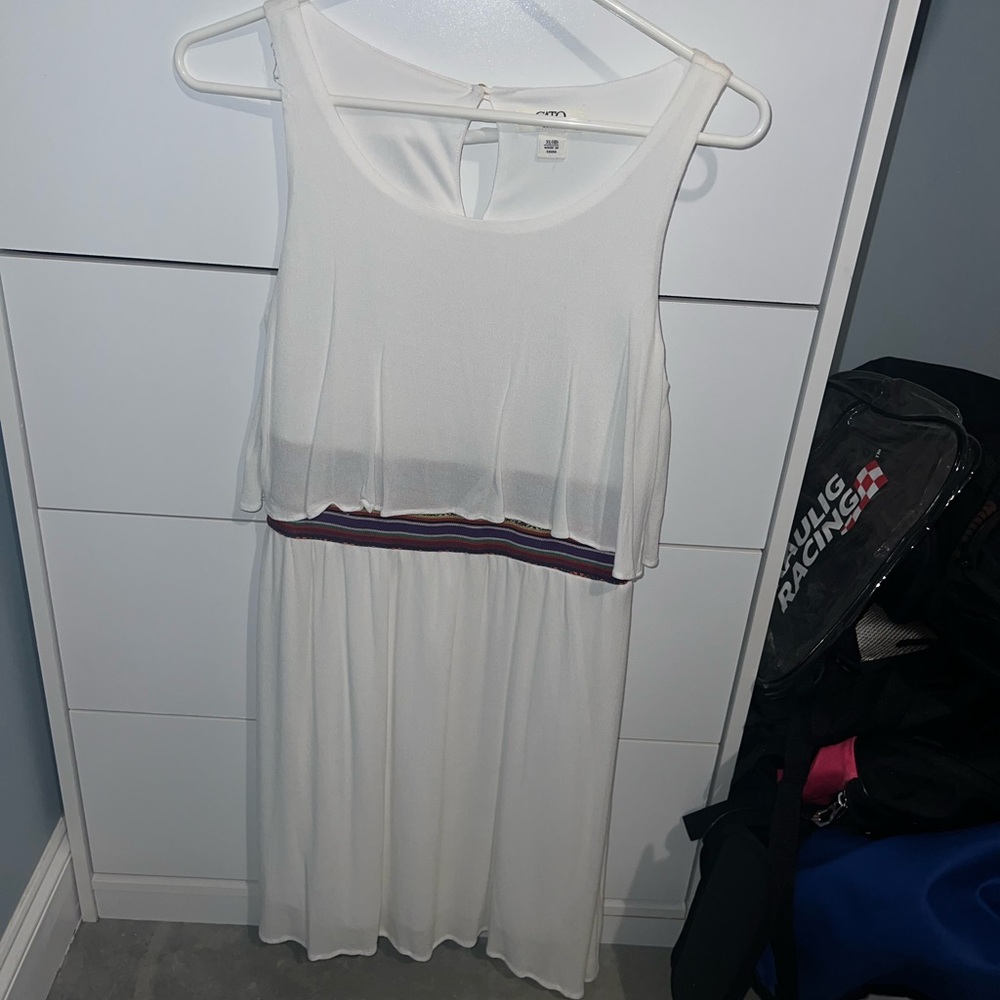 White Sleeveless Dress with Multicolor Waistband